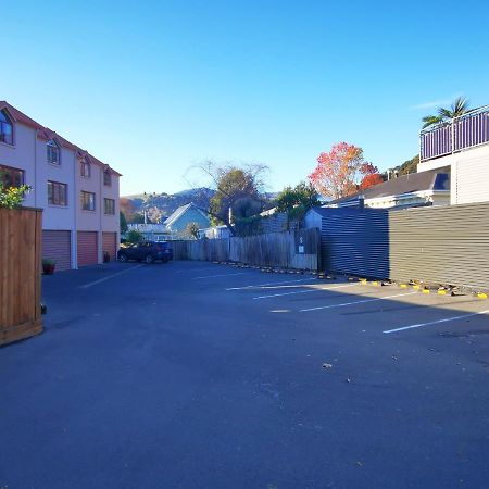 Les Troupes Apartments Akaroa Extérieur photo