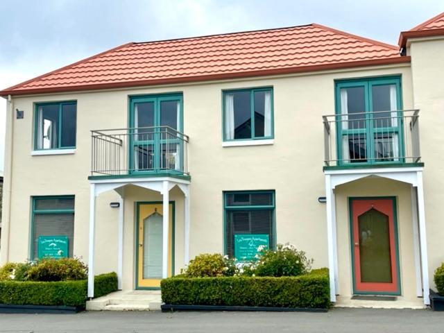 Les Troupes Apartments Akaroa Extérieur photo