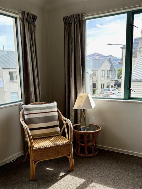 Les Troupes Apartments Akaroa Extérieur photo
