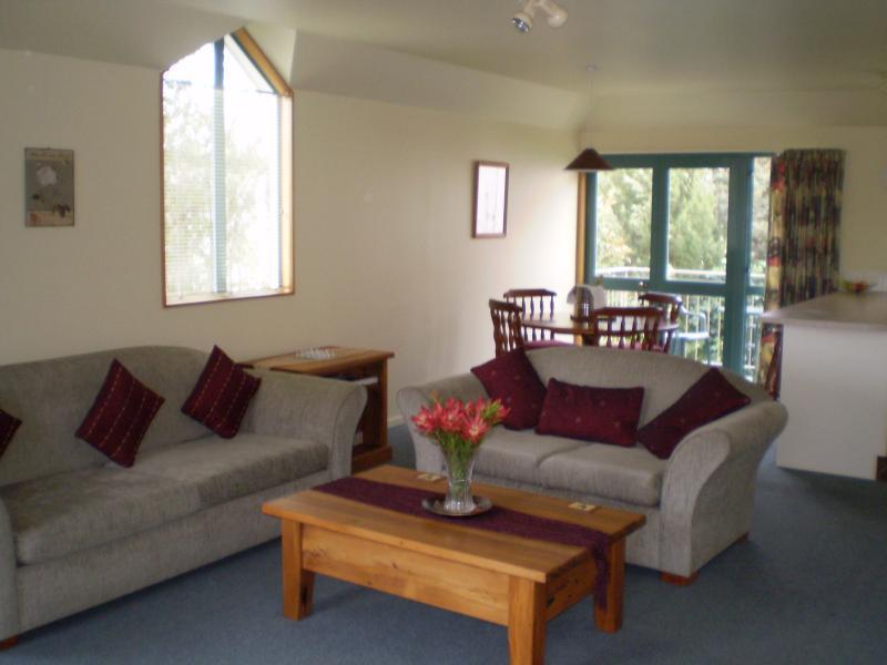 Les Troupes Apartments Akaroa Extérieur photo